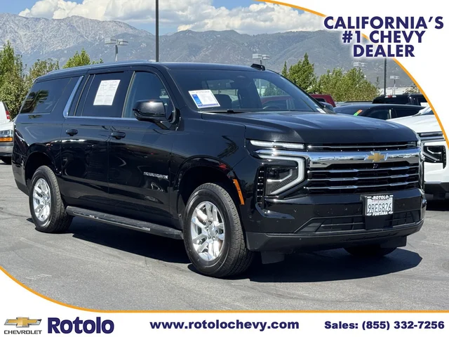 2025 Chevrolet Suburban LT