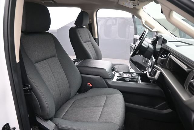 Used 2024 White Ford XLT image 27