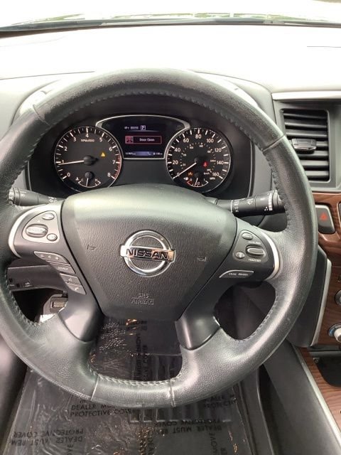 Used 2018 Midnight Pine Nissan Platinum image 29