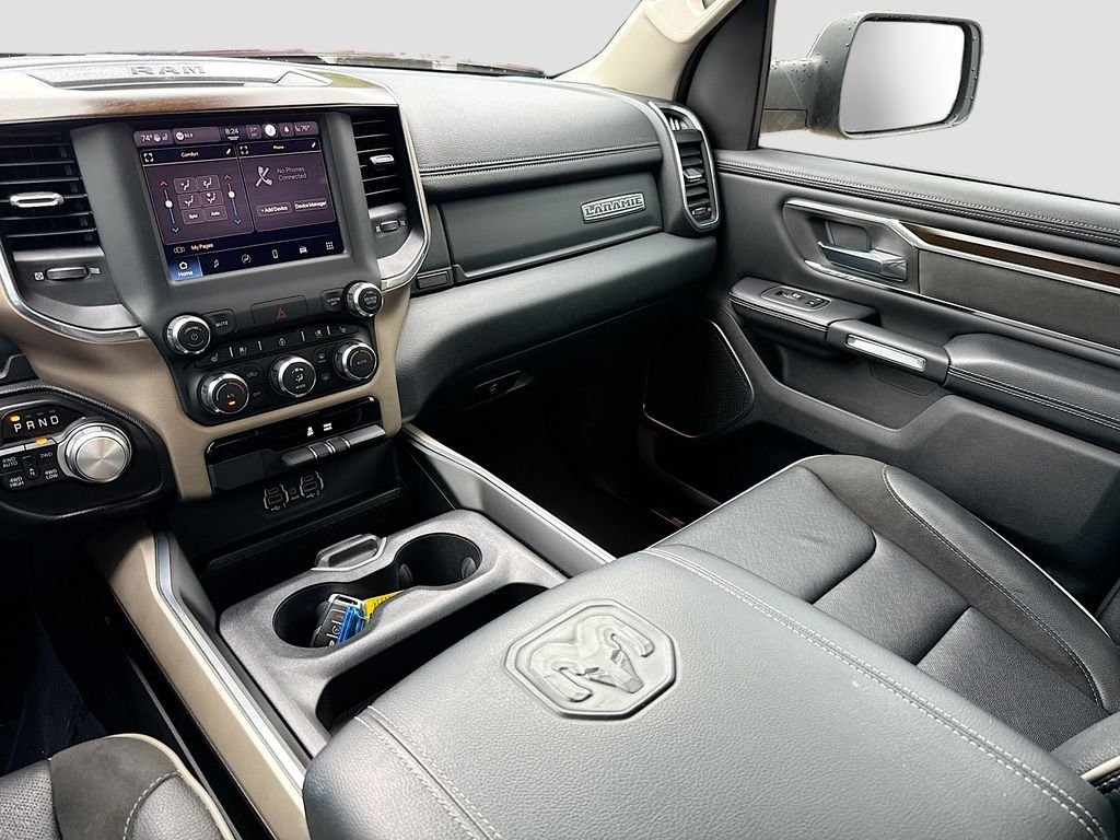 Used 2022 Diamond Black Crystal Pearlcoat Ram Laramie image 23