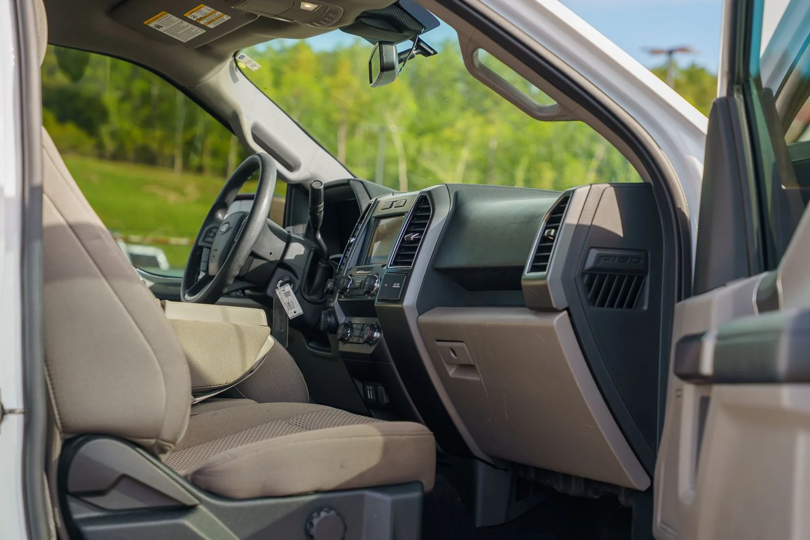 Used 2020 White Ford XLT image 12
