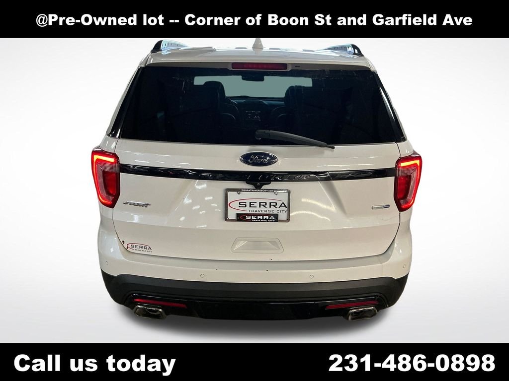 Used 2016 White Ford Sport image 4