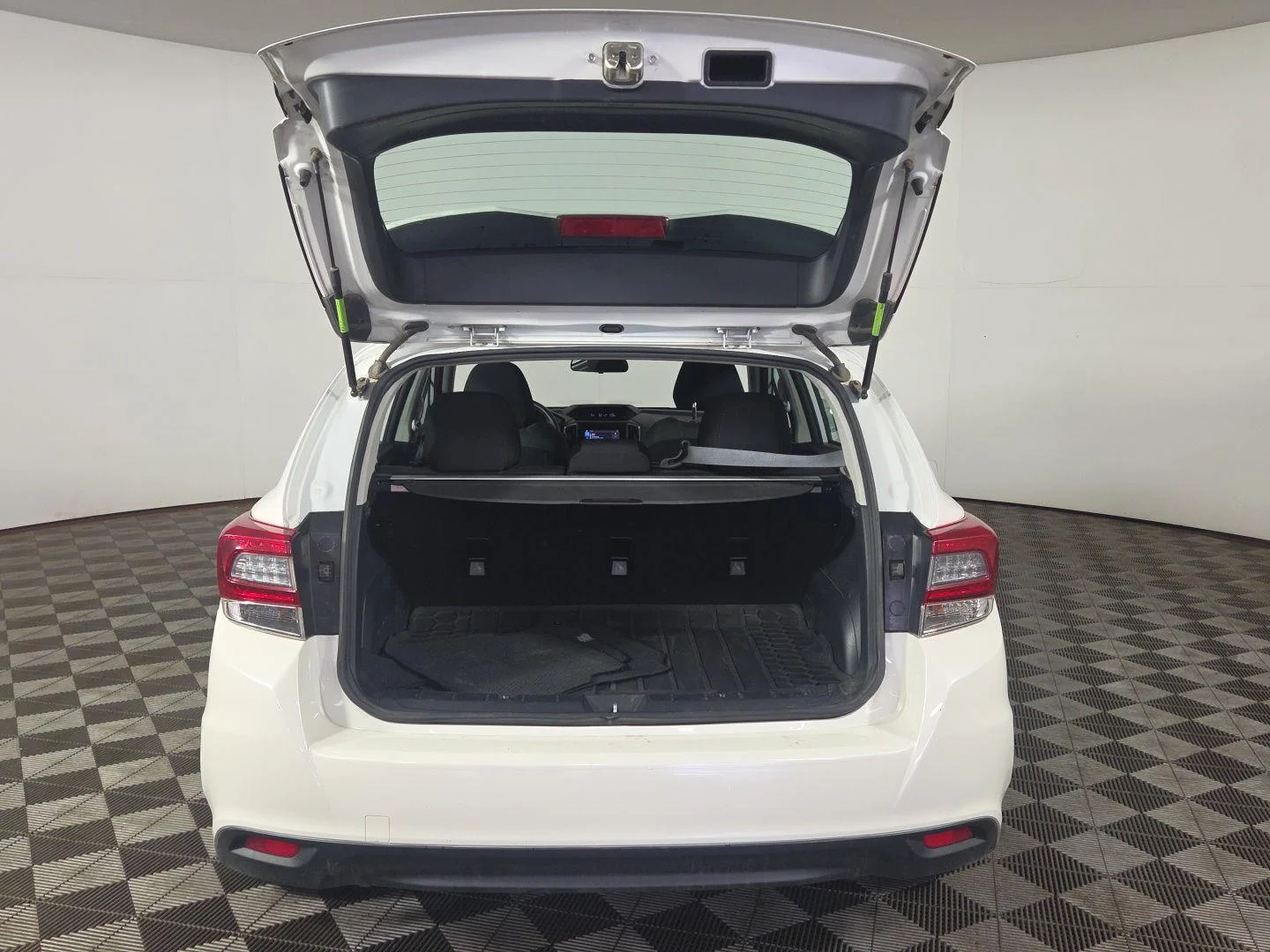 Used 2022 Crystal White Pearl Subaru Premium image 7