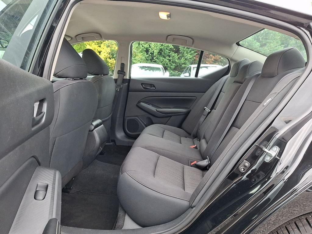 Used 2025 Black Nissan 2.5 SV image 10