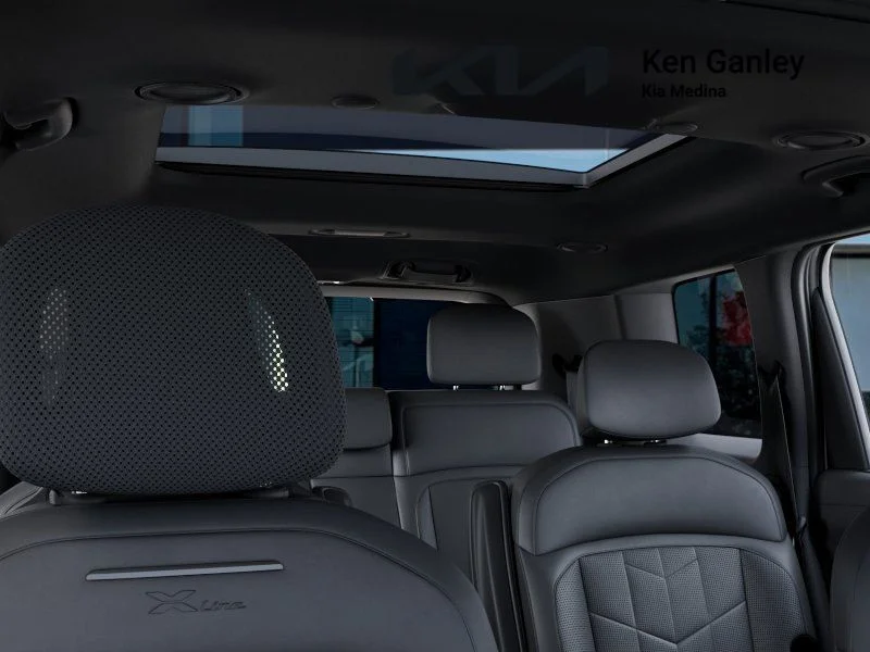 New 2027 Wolf Gray Kia X-LINE SX image 27