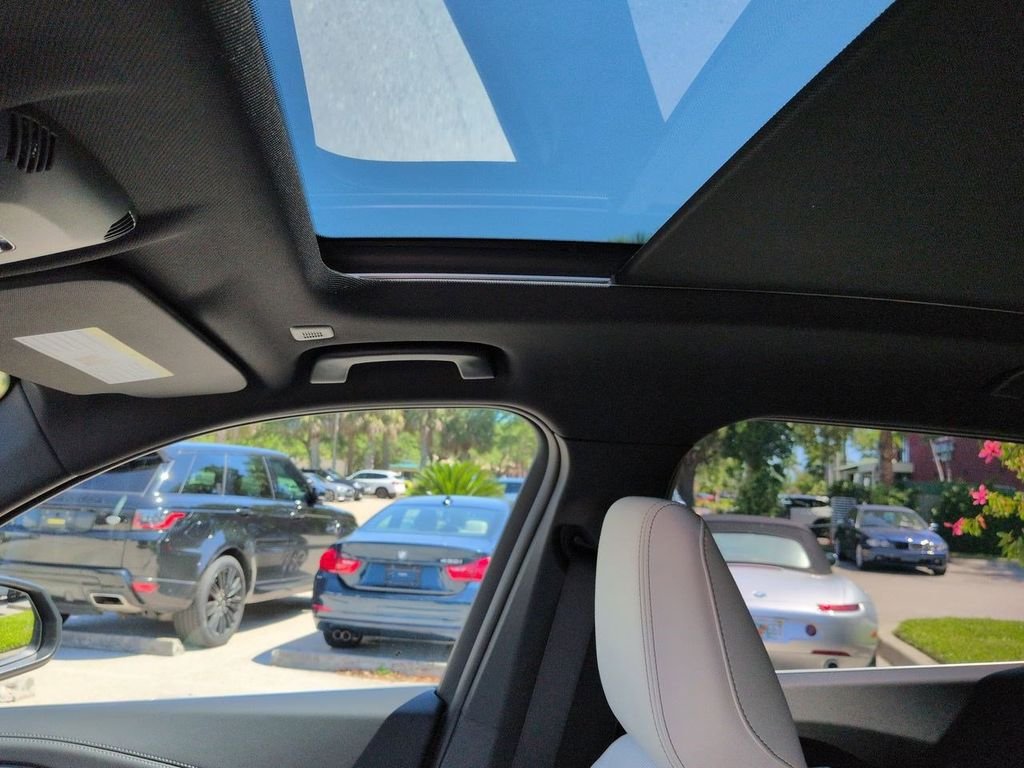 New 2026 Jet Black BMW xDrive28i image 20