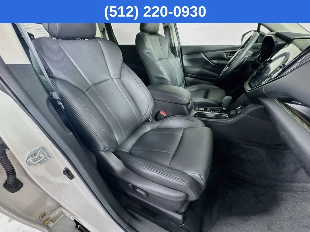 Certified Used 2025 White Subaru Onyx Edition Touring image 38
