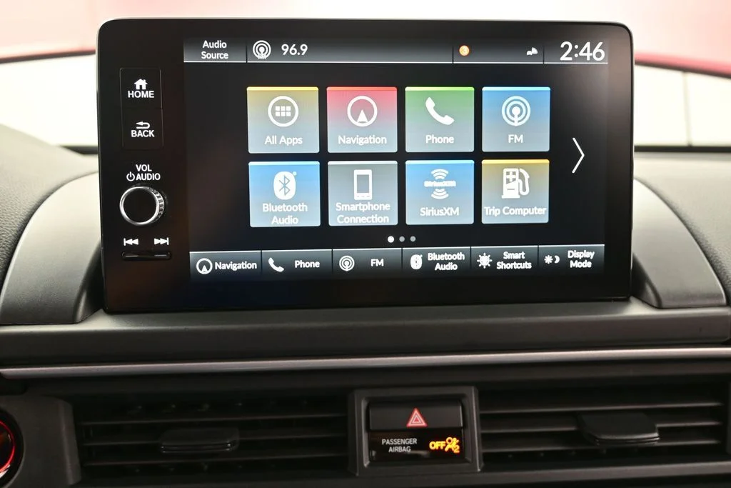 Used 2024 Radiant Red Metallic II Honda Touring image 18