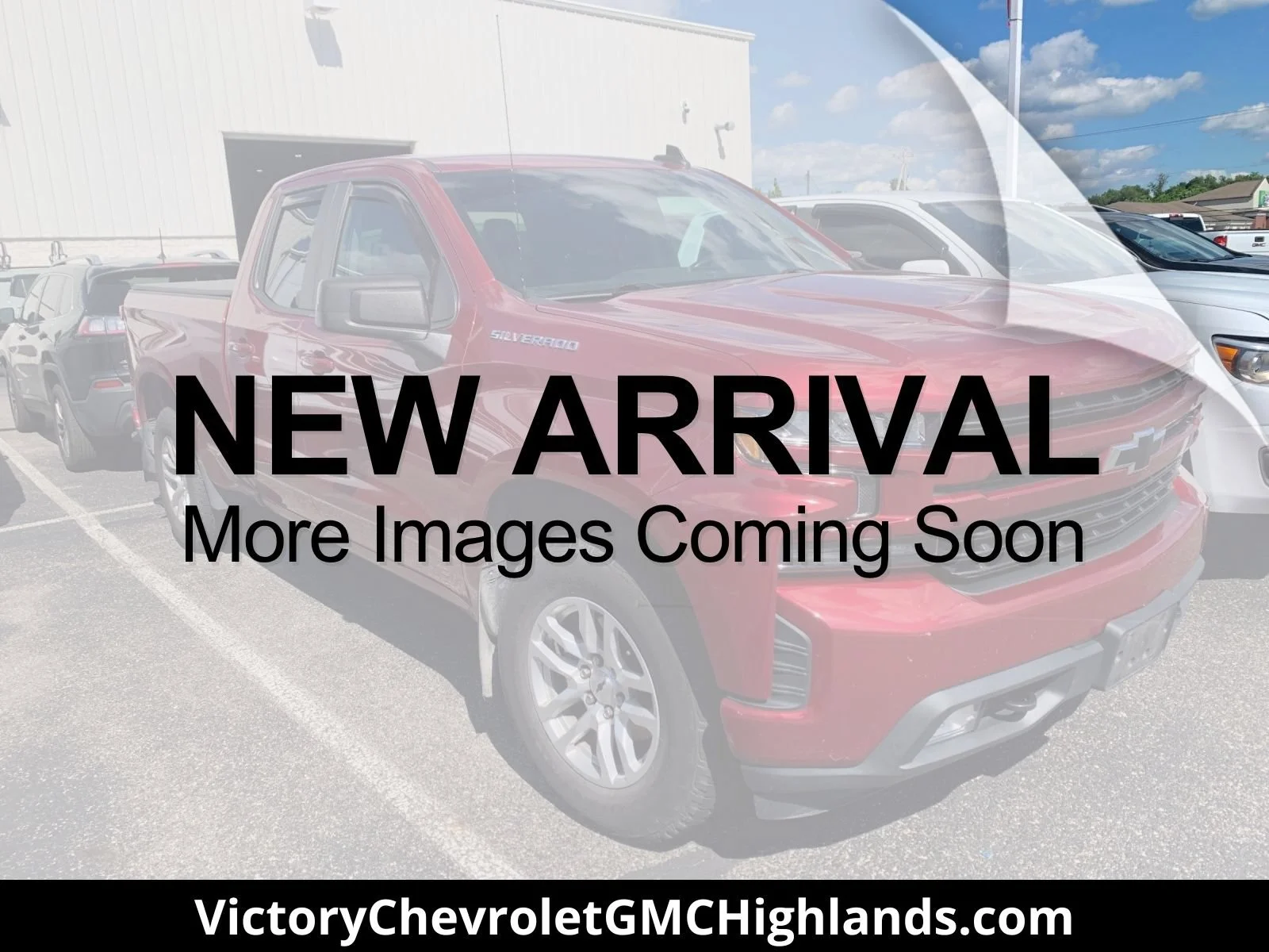 Used 2019 CAJUN RED TINTCOAT Chevrolet RST image 1