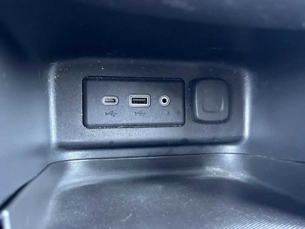 Used 2020 MIDNIGHT BLUE METALLIC Chevrolet LT image 29