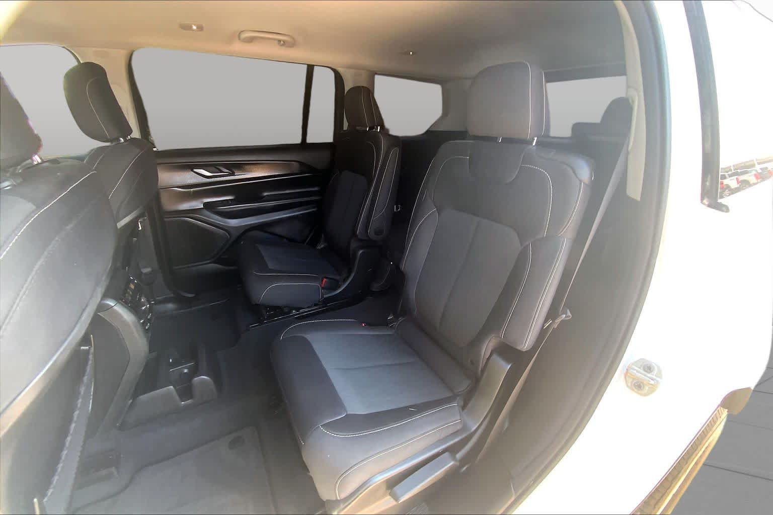 Certified Used 2023 Bright White Clearcoat Jeep Laredo image 21
