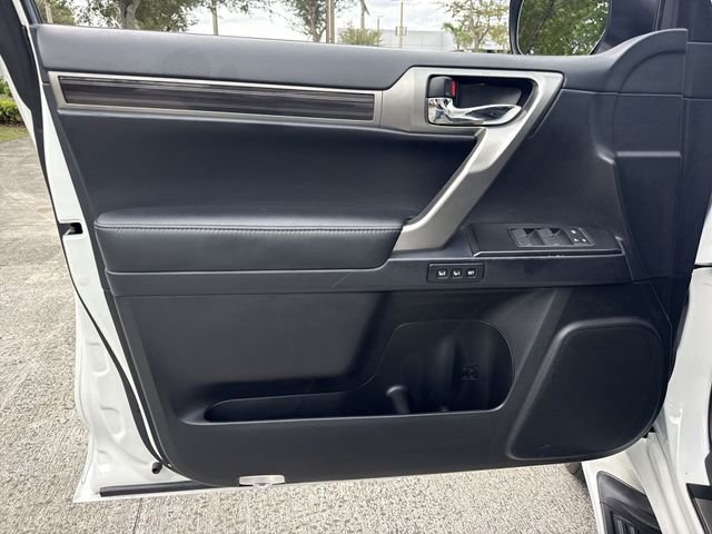 Certified Used 2022 White Lexus 460 image 13