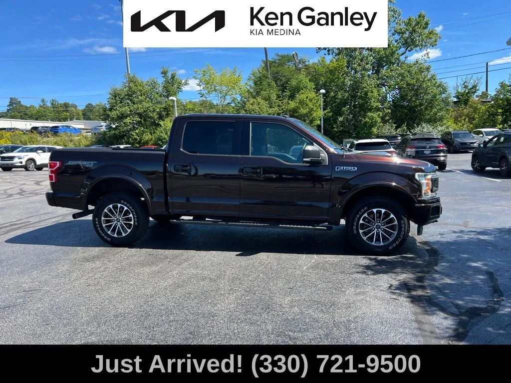 Used 2019 Red Ford XLT image 4