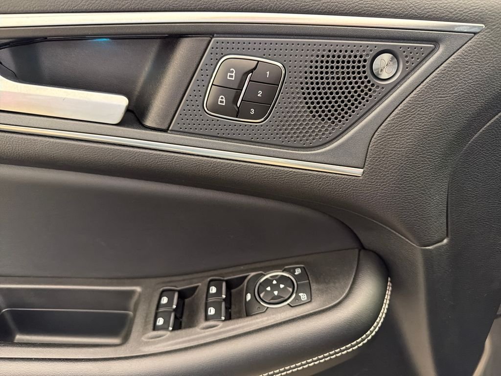 Used 2023 Gray Metallic Ford ST image 11