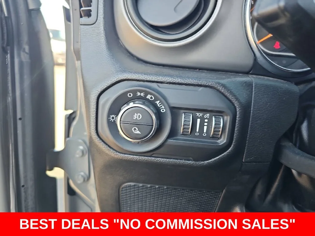 Used 2022 Gray Jeep Willys image 25