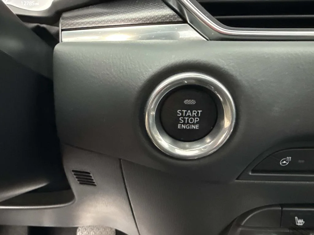 Certified Used 2024 White Mazda 2.5 Turbo Premium image 40