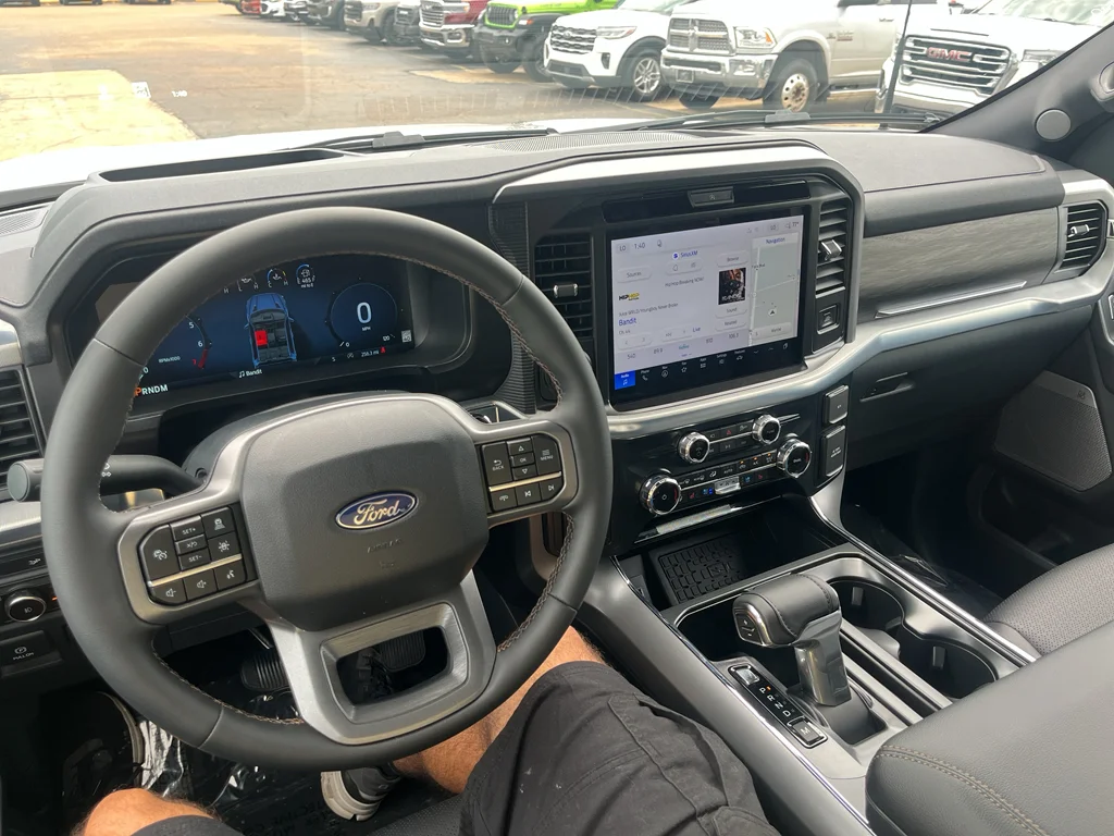 New 2026 Star White Metallic Tri-Coat Ford Lariat® image 32