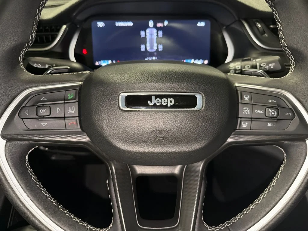 Certified Used 2025 Bright White Clearcoat Jeep Laredo X image 27