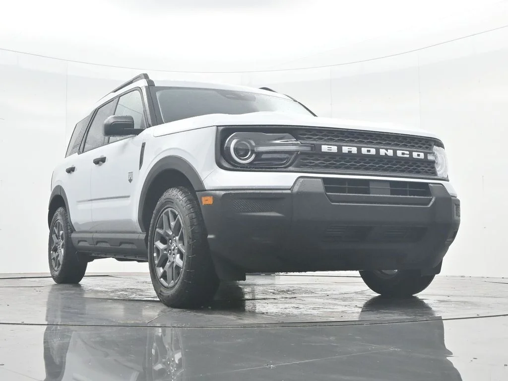 New 2026 Space White Metallic Ford Big Bend® image 43