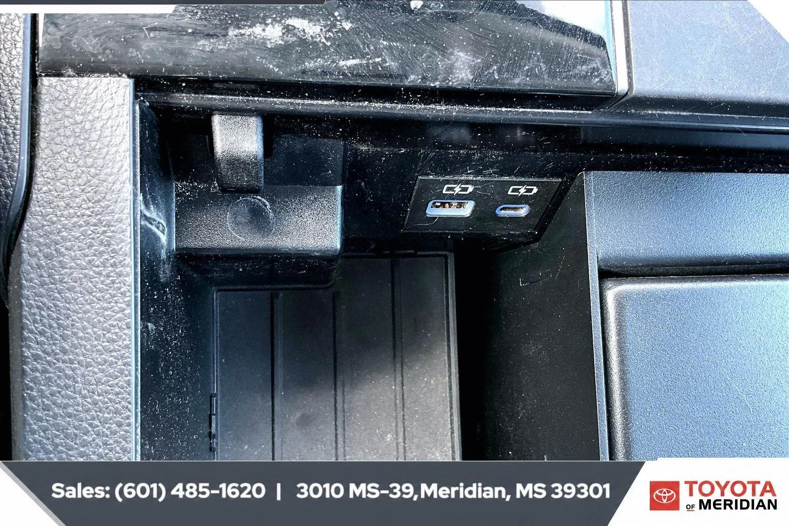Used 2024 Ice Cap Toyota SR5 image 22