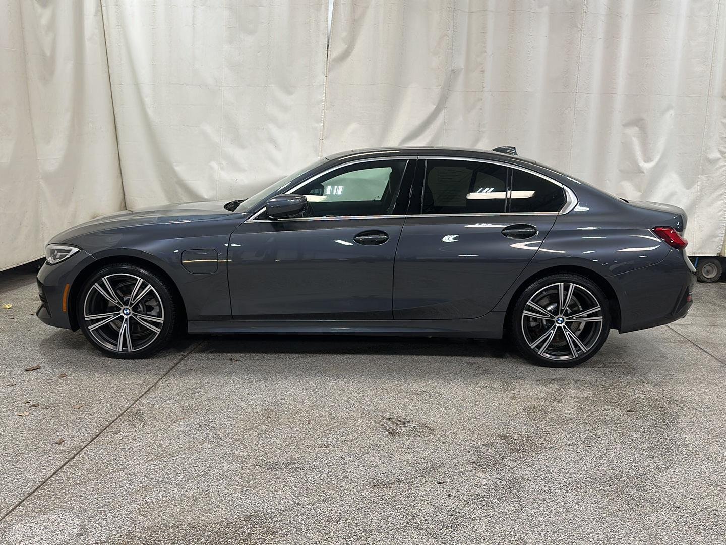 Used 2021 BMW 3 Series 330e with VIN 3MW5P9J09M8C17219 for sale in Waconia, MN