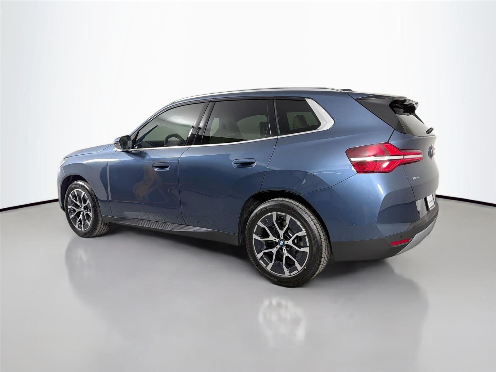 New 2026 Arctic Race Blue Metallic BMW 30 xDrive image 7