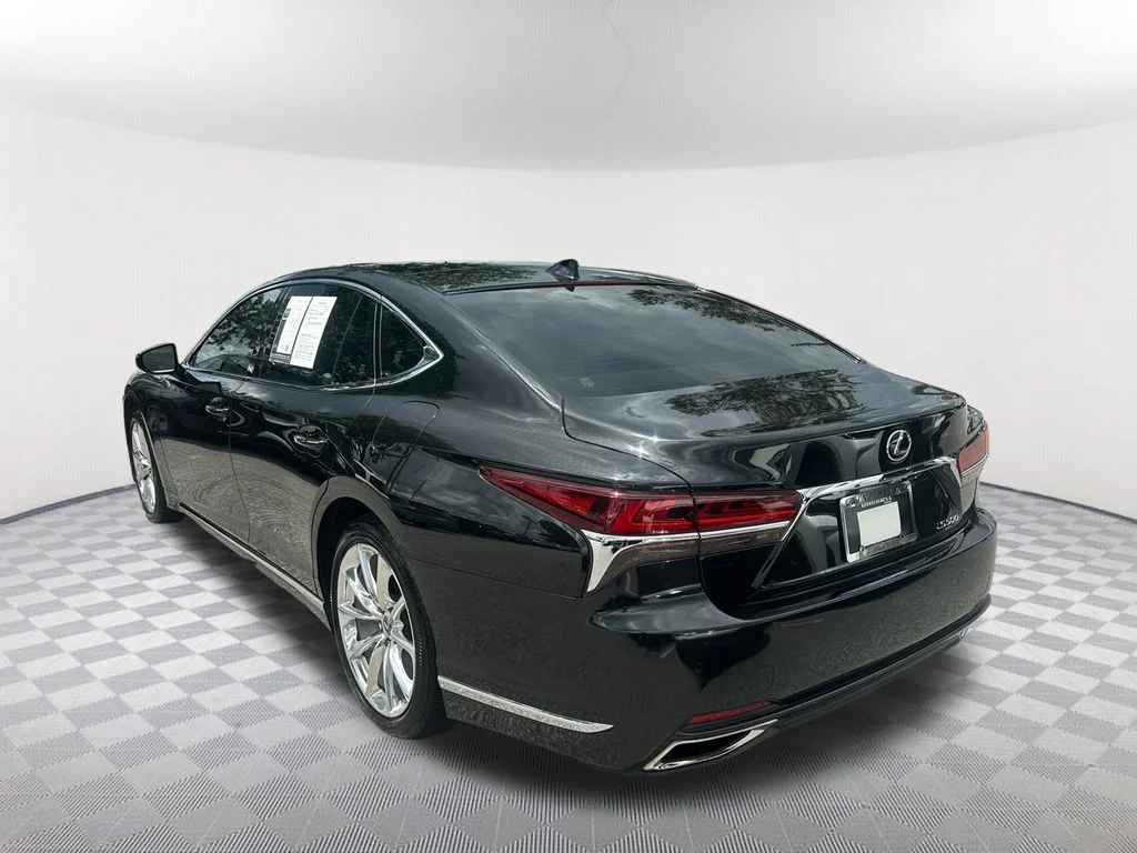 Used 2018  Lexus 500 Base image 7
