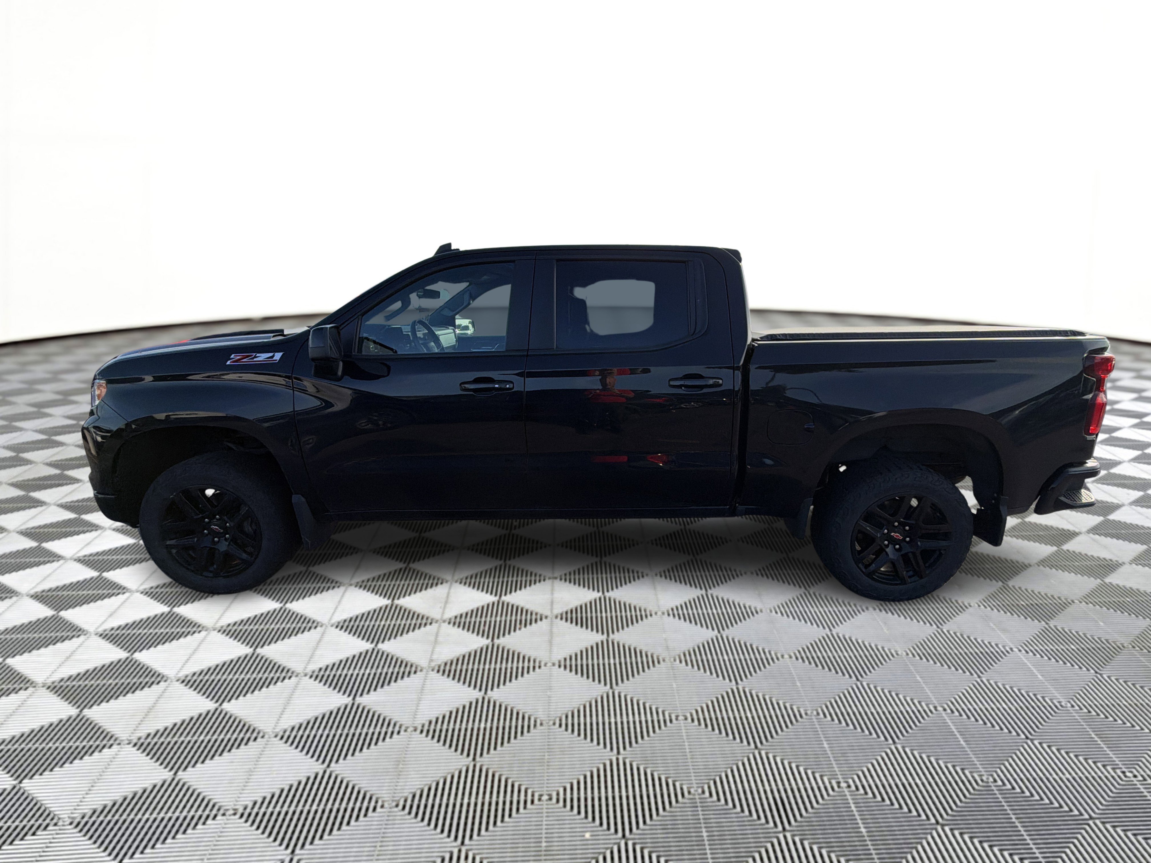 Used 2022 Black Chevrolet LT Trail Boss image 2