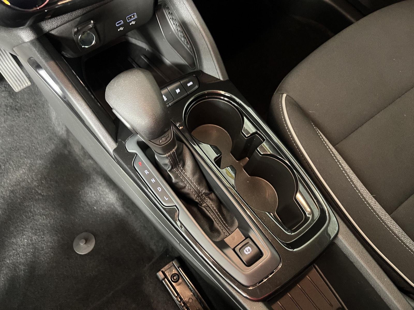 Used 2024 Sterling Gray Metallic Chevrolet LT image 27