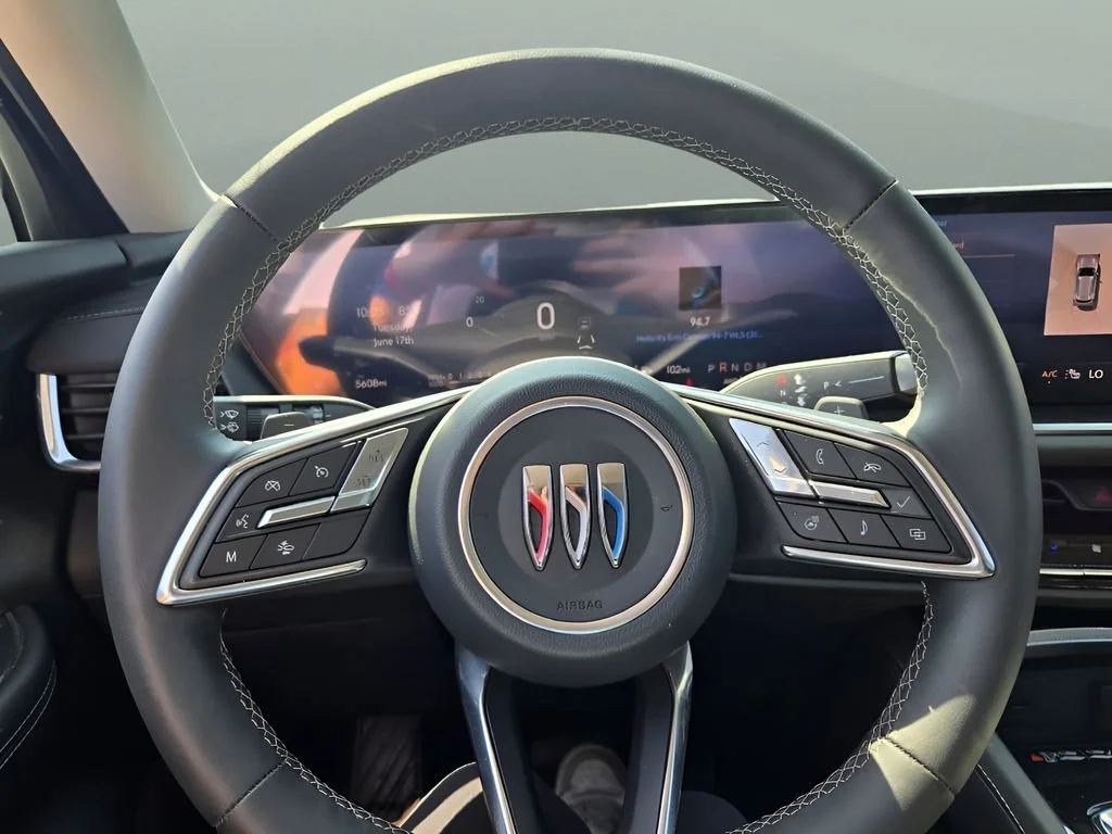 2025 Buick Envision Preferred - Photo 33