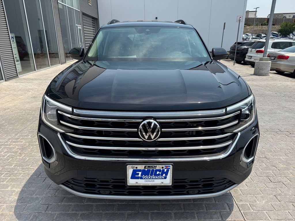 New 2026 Deep Black Pearl Volkswagen 2.0T SE w/Technology image 8