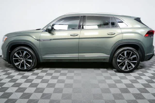 New 2026 Avocado Green Pearl Volkswagen 2.0T SEL Premium R-Line image 3