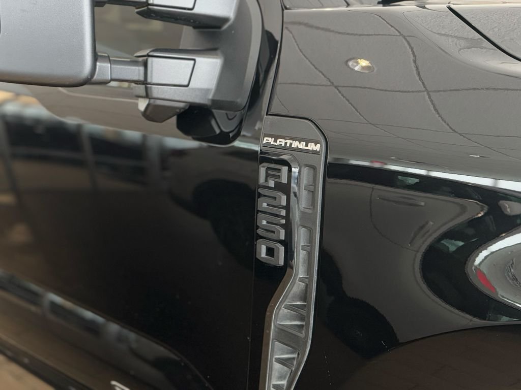 Used 2025 Ford F-250 Super Duty Platinum with VIN 1FT7W2BT7SEC59462 for sale in Coon Rapids, Minnesota