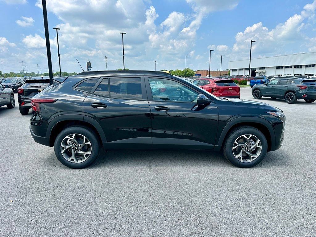 New 2026 Mosaic Black Metallic Chevrolet LT image 2