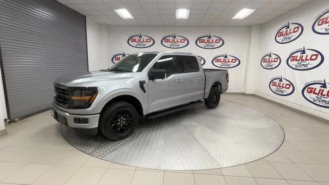 New 2026 Iconic Silver Metallic Ford XLT image 6