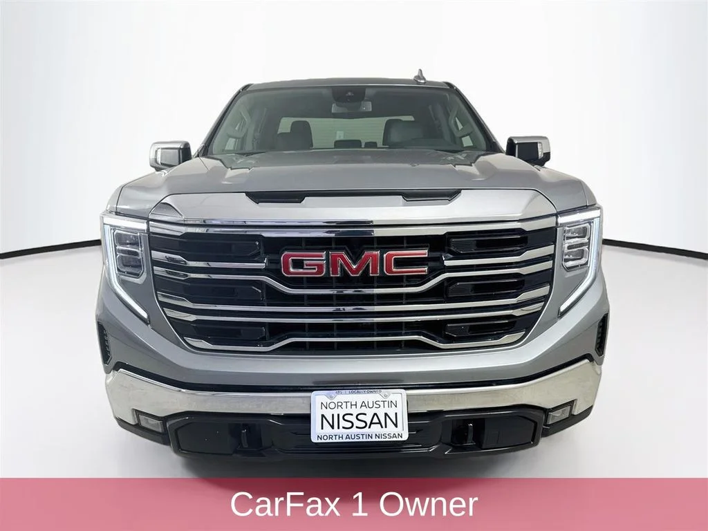 Used 2025 Silver GMC SLT image 2