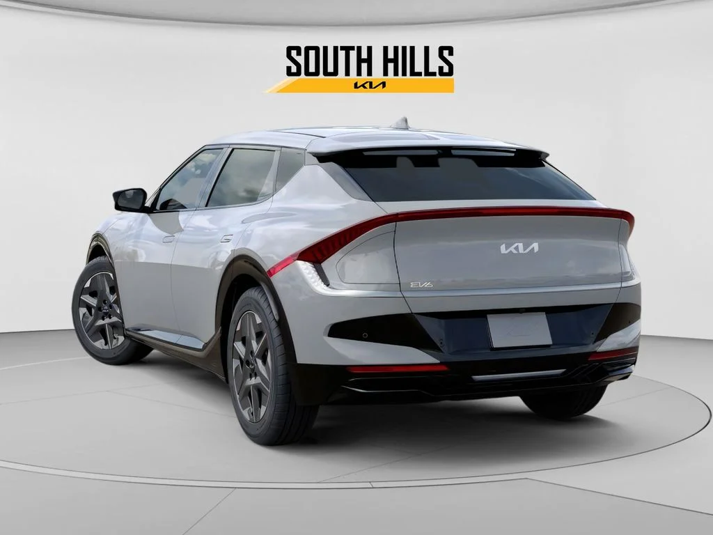 New 2026 Gray Kia Light image 4