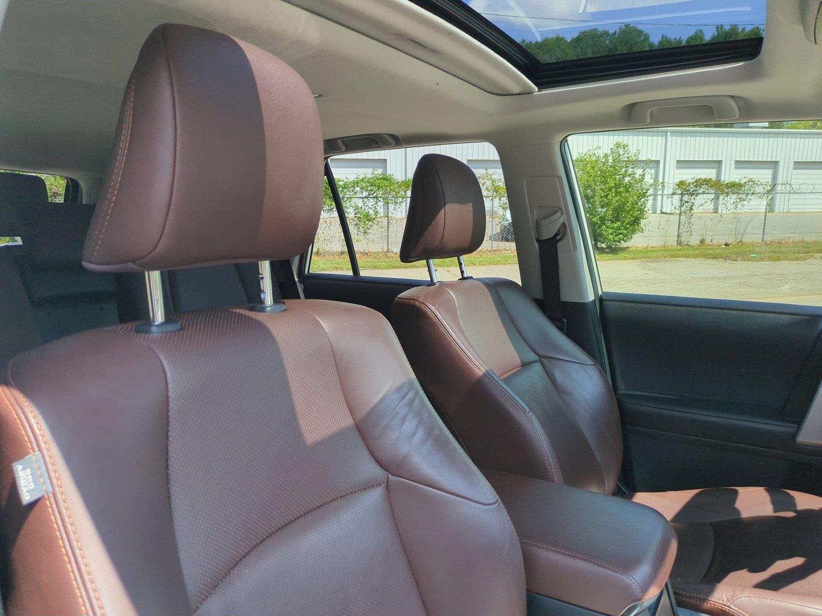 Used 2019 Blizzard Pearl Toyota Limited image 37