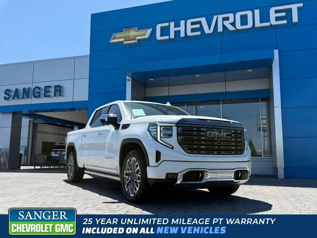 Used 2023 White Frost Tricoat GMC Denali Ultimate image 1