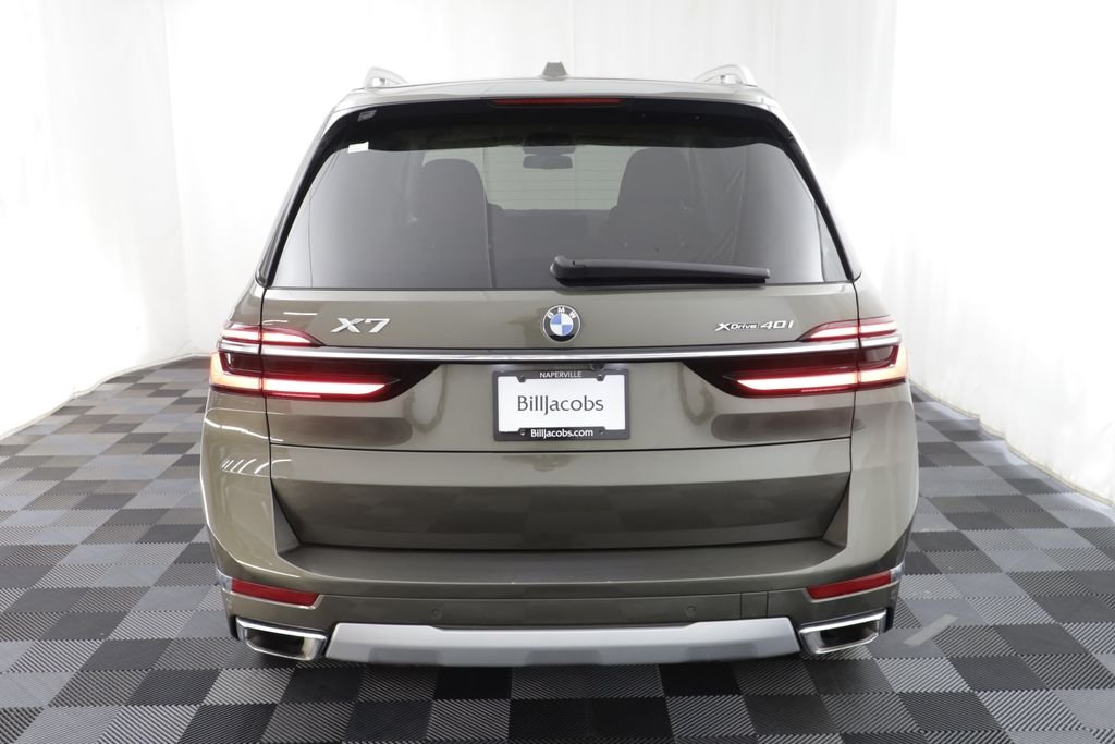 Certified Used 2024 Manhattan Green Metallic BMW xDrive40i image 18