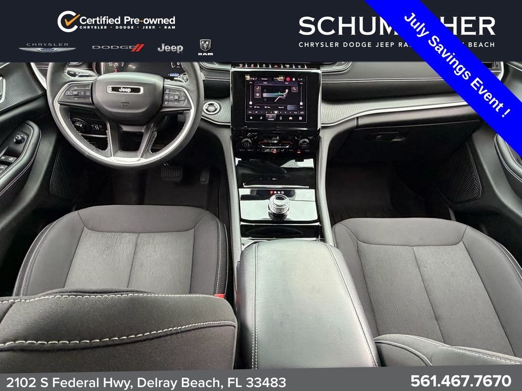 Used 2023 Gray Jeep Laredo image 11