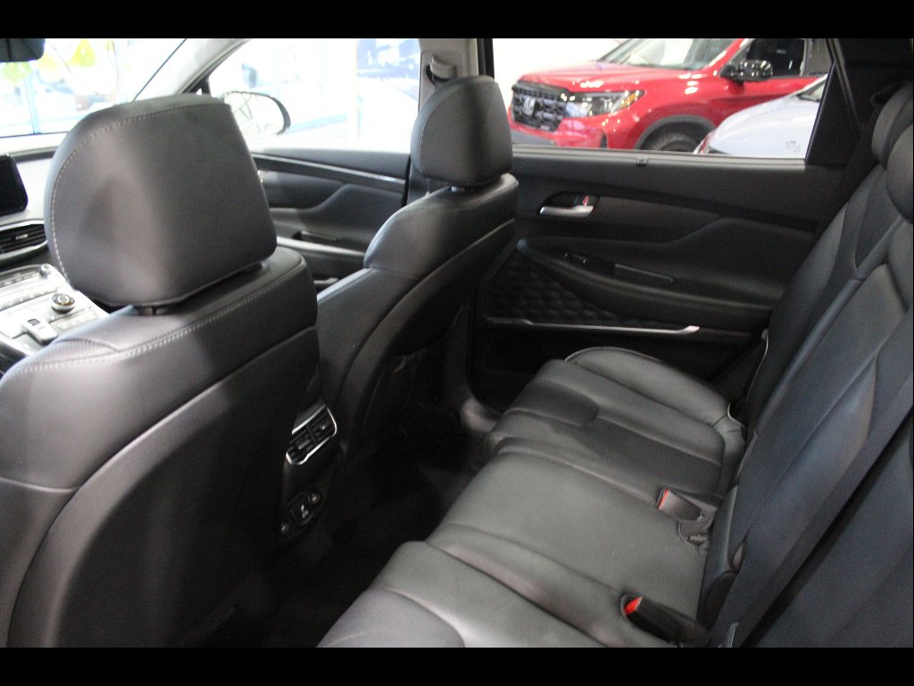 2022 Hyundai Santa Fe Limited - Photo 11