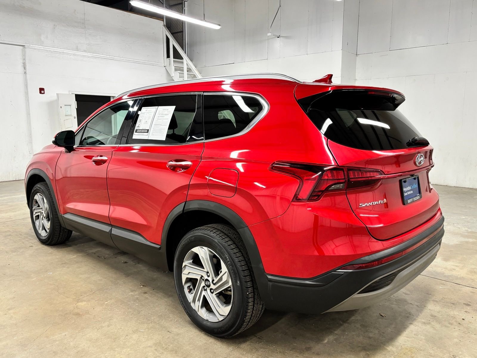 Certified Used 2023 Red Hyundai SEL image 5