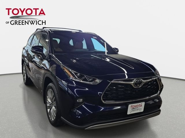 2026 Toyota Highlander Hybrid Hybrid Platinum