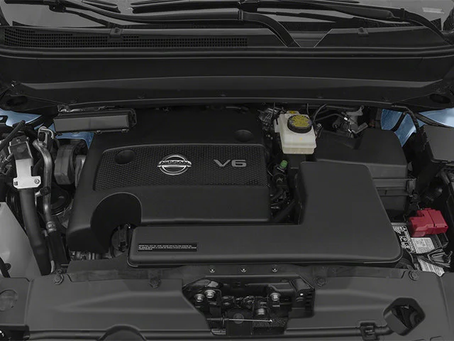 Used 2014 Dark Slate Nissan Platinum image 16
