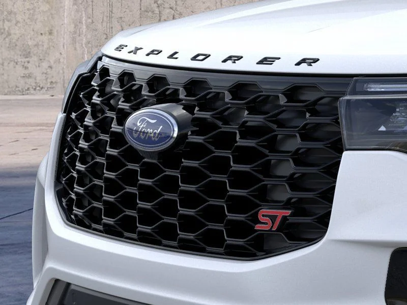 New 2026 Star White Metallic Tri-Coat Ford ST image 48