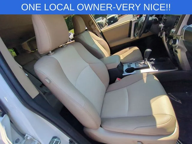 Used 2023 White Toyota SR5 Premium image 37