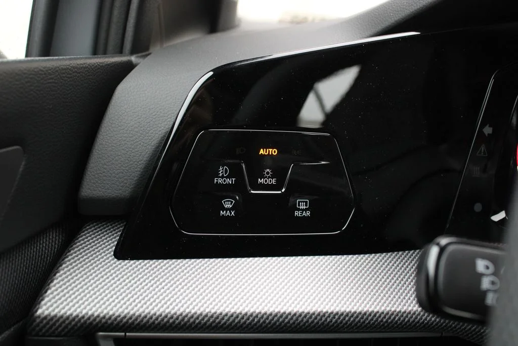 2026 Volkswagen Golf GTI SE - Photo 9