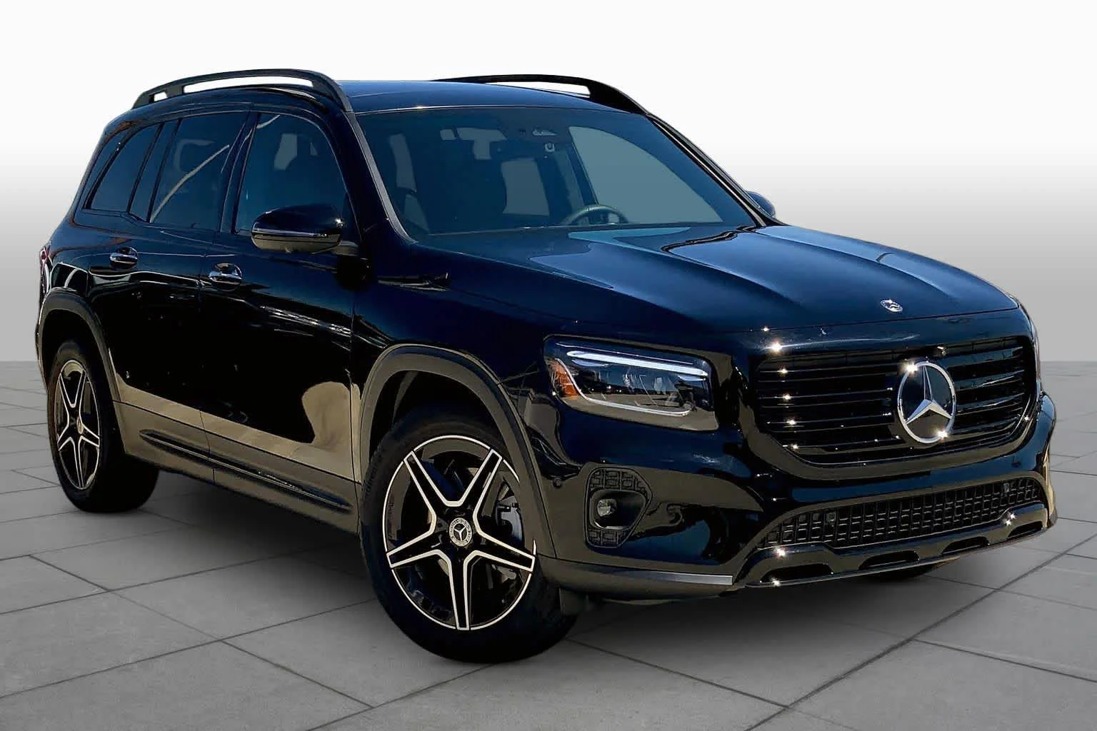 New 2026 Night Black Mercedes-Benz GLB 250 image 2