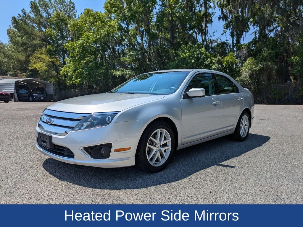 Used 2010 Brilliant Silver Metallic Ford SEL image 8